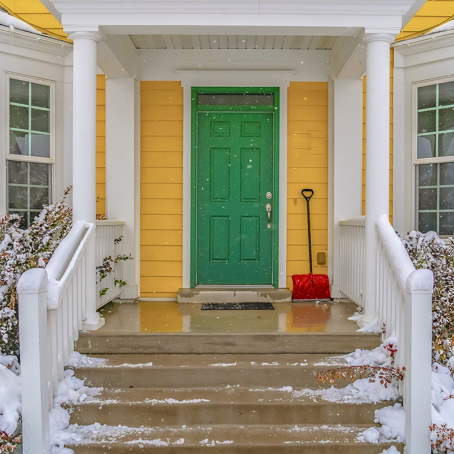 Tips for moving safely in the winter